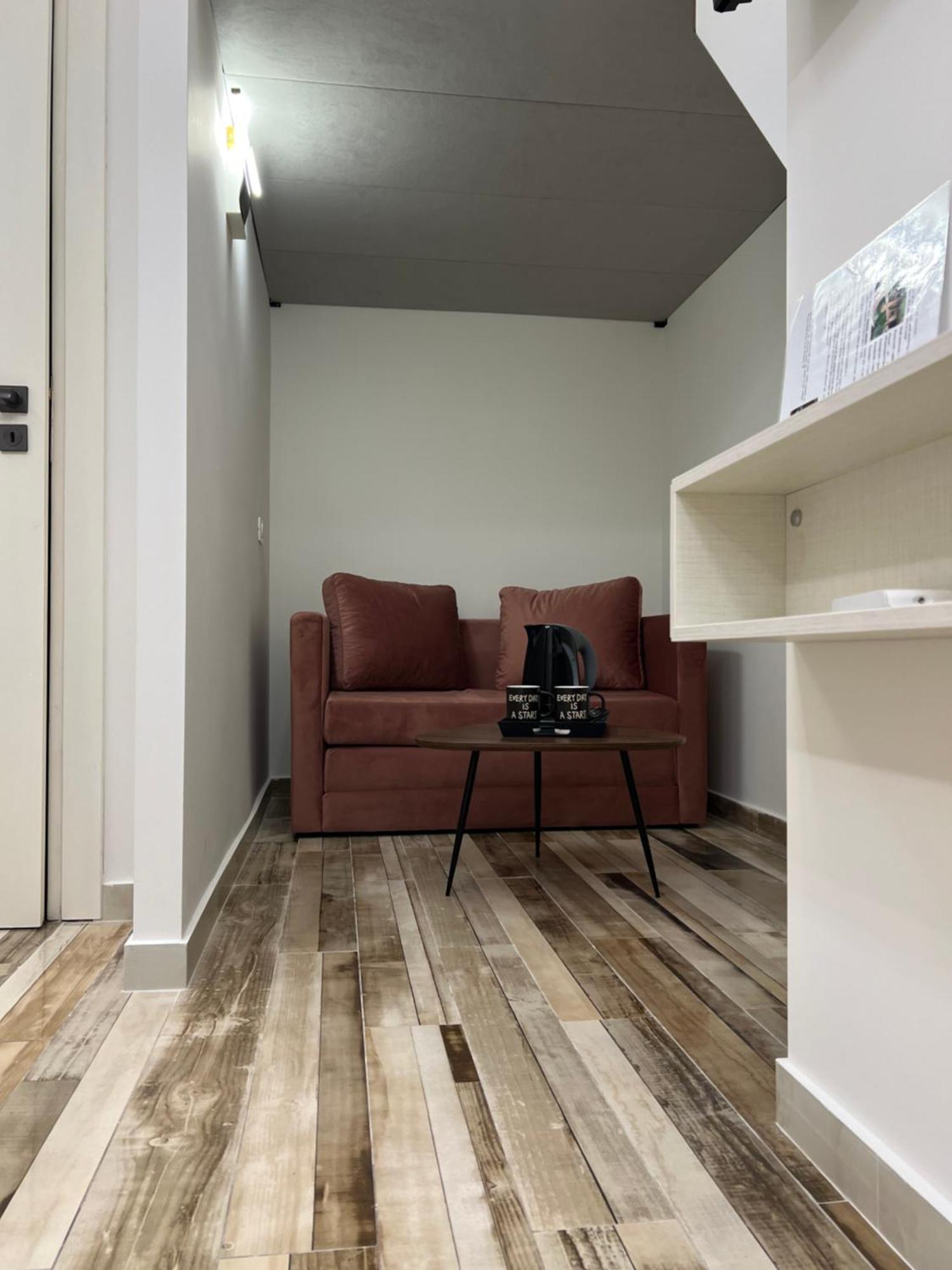 Guest Room Angolo Toscano Vlorë エクステリア 写真